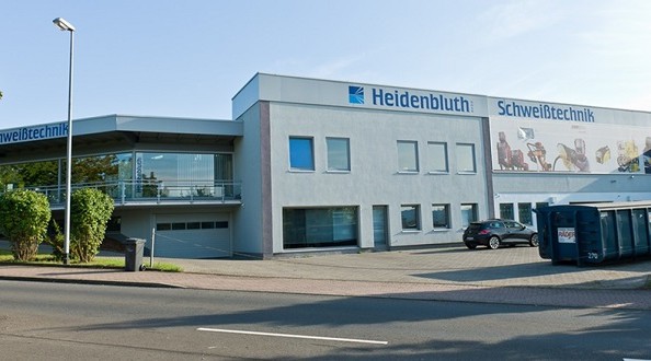 Neuer Hauptsitz und Gründung des Anwendungszentrums